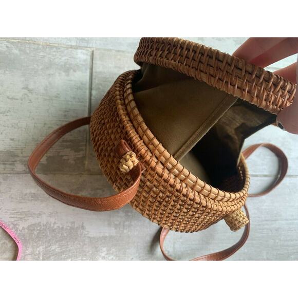 Los Angeles Boutique Round Straw Shoulder Bag Purse Crossbody Beach Handbag - Picture 9 of 9